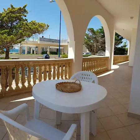 Terrazze Fronte Mare 3 *